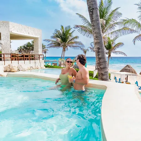 The Pyramid Cancun By Oasis-3